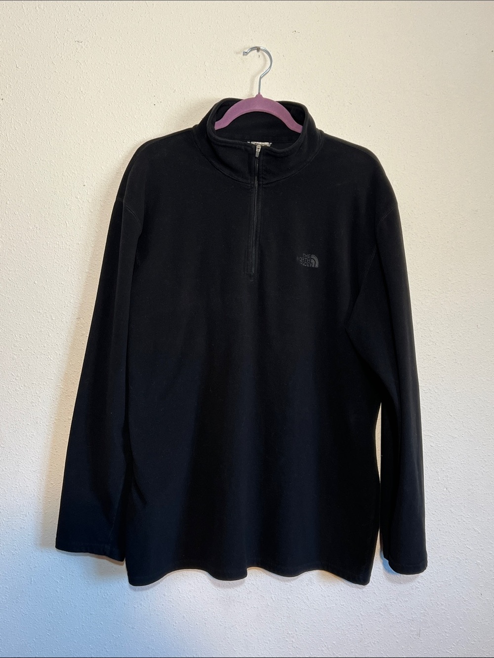 The North Face Men’s Black Quarter-Zip Fleece Pullover